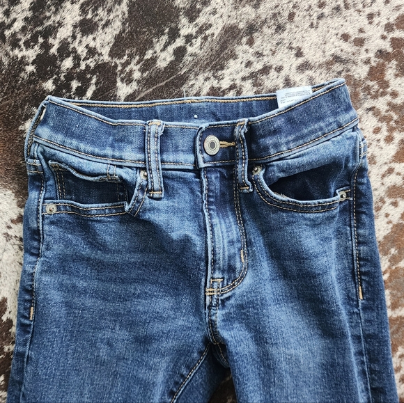 Boys Slim Old Navy Jeans - Picture 2 of 6